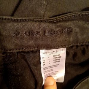 Black jeggings